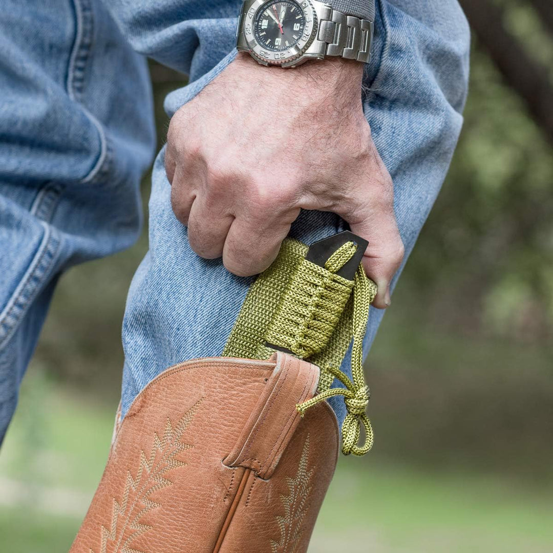 7" Hunting Knife With Fire Starter & Carrying Case